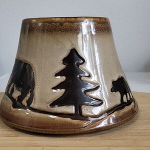 Yankee Candle Ceramic Shade with Bear, Cabin, and Tree Design. 2012 Rare